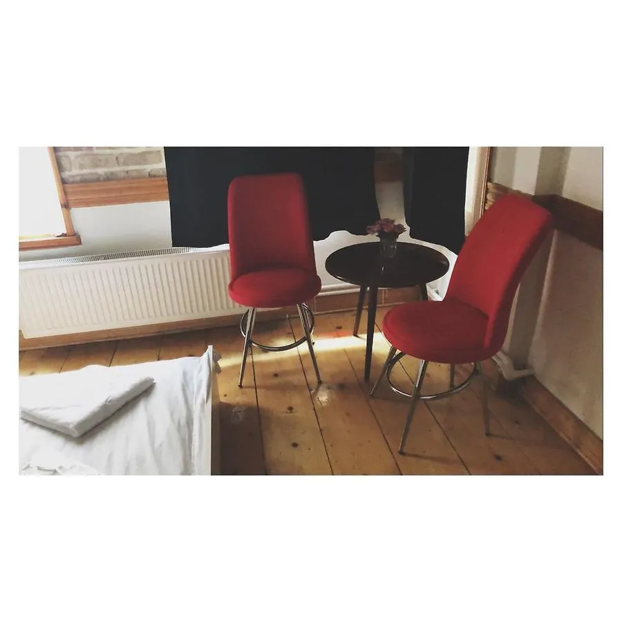 By Pablo Suit Isztambul Apartman